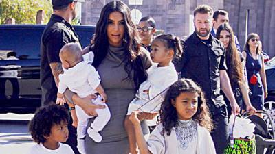 Stars Who Have More Than 3 Kids: Kim Kardashian More - hollywoodlife.com