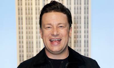 Jamie Oliver's new photo sparks incredible fan response - hellomagazine.com