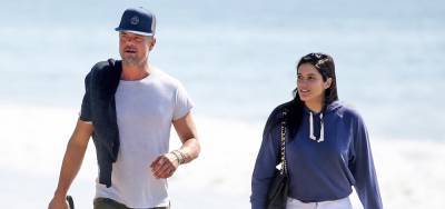 Josh Duhamel Goes for Romantic Stroll on the Beach with Girlfriend Audra Mari! - www.justjared.com - Malibu