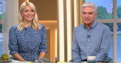 Holly Willoughby and Phillip Schofield pay tribute to Rochelle Humes' newborn baby boy - www.ok.co.uk