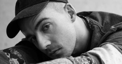Dermot Kennedy to release The Complete Edition of his debut Number 1 album Without Fear - www.officialcharts.com