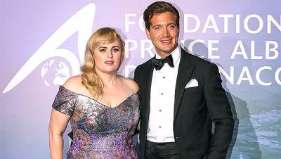 Rebel Wilson Floats In Strapless Swimsuit While PDAing With New Boyfriend Jacob Busch: Cute Video - hollywoodlife.com - Mexico - county Lucas