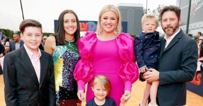 Kelly Clarkson Details How Her Kids Are Adjusting Amid Brandon Blackstock Divorce, Is Thankful for Child Psychologists - www.usmagazine.com