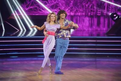 ‘DWTS’: Chrishell Stause Has ‘No Chill’ Performing To New Kids On The Block During ’80s Night - etcanada.com