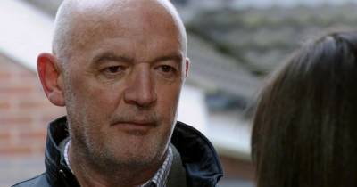 Terror on Coronation Street with fears Pat Phelan has returned from the dead - www.manchestereveningnews.co.uk - Britain - Manchester