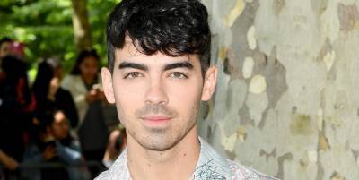 Fans Are Convinced Joe Jonas' Artsy New Neck Tattoo Is About Sophie Turner - www.cosmopolitan.com