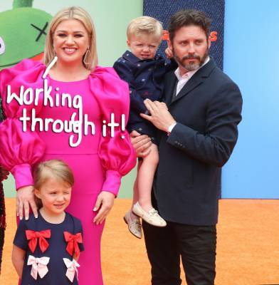 Kelly Clarkson Reveals Her Kids Are In Therapy After Separation From Brandon Blackstock - perezhilton.com