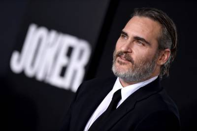 Ridley Scott Lands Joaquin Phoenix For Napoleon Bonaparte Flick ‘Kitbag’ - etcanada.com - France