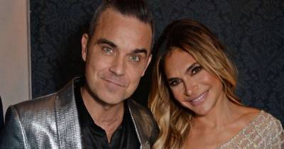 Robbie Williams' daughter Coco melts hearts in new singing video - www.msn.com