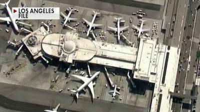 Airline crew reports seeing man in jetpack flying 6,000 feet in the air near LAX - www.foxnews.com - Los Angeles - China
