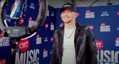 Kane Brown To Take CMT ‘Off The Road’ In New ‘On The Road’ Episode - etcanada.com - Wyoming