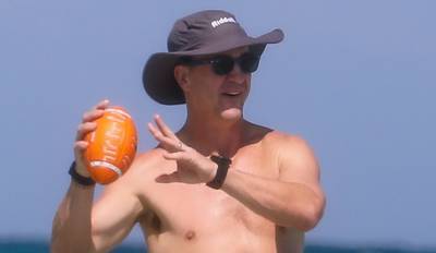 Peyton Manning Flaunts Ripped Abs While Shirtless at the Beach! (Photos) - www.justjared.com - Miami - Florida