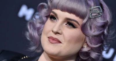 Kelly Osbourne is unrecognisable in new photo after 85lb weight loss - www.msn.com
