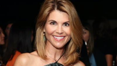 Lori Loughlin’s ‘Full House’ Costar Revealed the Text He Sent Her Before Her Prison Sentencing - stylecaster.com
