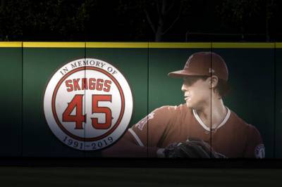 Los Angeles Angels Former PR Director Indicted In Death Of Pitcher Tyler Skaggs - deadline.com - Los Angeles - Los Angeles