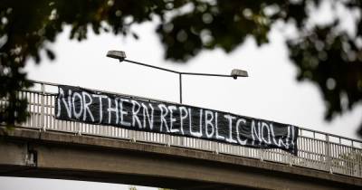 'Northern Republic Now' defiant banner appears on one of Manchester's busiest roads amid tier 3 row - www.manchestereveningnews.co.uk - Manchester