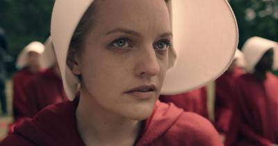 David Tennant offers The Handmaid’s Tale star Elisabeth Moss a job cleaning his house if career ever stalls - www.dailyrecord.co.uk - USA