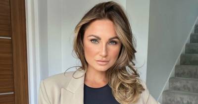 Sam Faiers smoulders into autumn with stunning beauty makeover – shop her look here from £6.99 - www.ok.co.uk