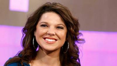 Amy Duggar King Responds to Fan Telling Her to 'Pick Up the Pace' With Having Kids - www.etonline.com - county Dillon