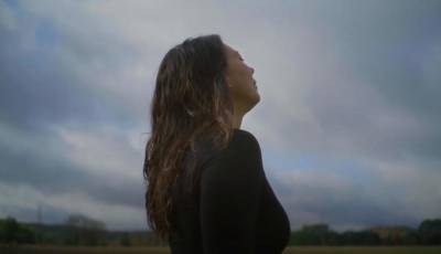 Serena Ryder Releases New Music Video For ‘Waterfall’ - etcanada.com