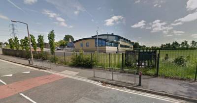 Entire year group sent home from Prestwich school after confirmed Covid-19 case - www.manchestereveningnews.co.uk