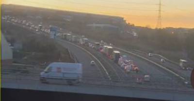 Serious car crash on M8 closes road in both directions as emergency services race to scene - www.dailyrecord.co.uk - Scotland