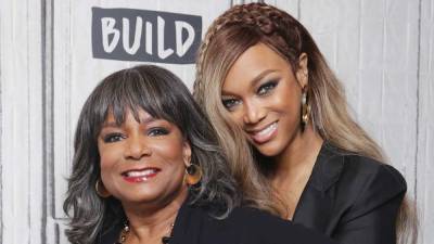 Tyra Banks Says Her Mom Convinced Her to Take the Job on 'DWTS' After Months of Debate - www.etonline.com