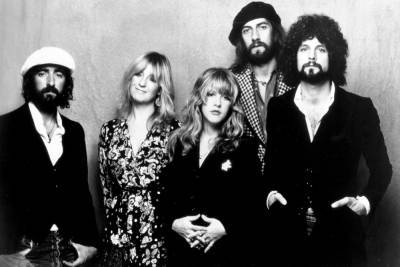 Viral TikTok puts Fleetwood Mac’s ‘Dreams’ back on charts - nypost.com