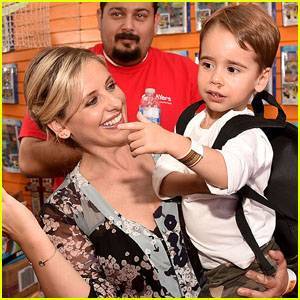 Sarah Michelle Gellar Reveals How She Noticed Her Son's Vision Problem - www.justjared.com