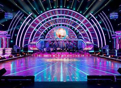 Strictly plunged into chaos as celebrity competitor tests positive for Covid - evoke.ie