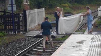 Railway operator blasts bride, groom seen taking wedding pics on railroad tracks: 'Plain stupidity' - www.foxnews.com