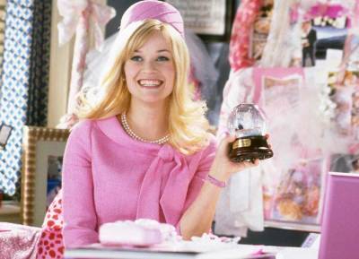 Reese Witherspoon reuniting with her Legally Blonde co-stars for charity - evoke.ie - Ireland