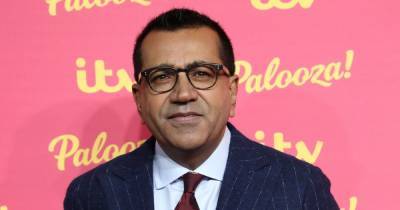 BBC's Martin Bashir, 57, 'seriously unwell' with Covid-19 related complications - www.dailyrecord.co.uk