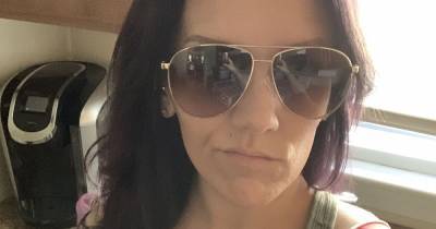 Mum home alone sends selfie before spotting two figures in reflection of sunglasses - www.dailyrecord.co.uk