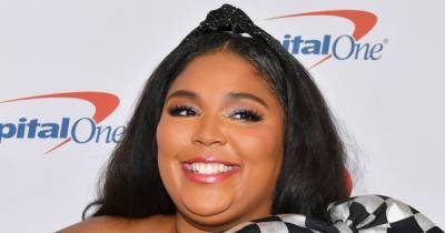 Lizzo’s Fiery Red Strands Might Be Her Hottest Look to Date! - www.usmagazine.com - county Shelby