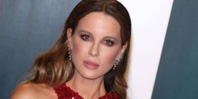 Kate Beckinsale Has Opened Up About Her Own Baby Loss in Support of Chrissy Teigan - www.msn.com