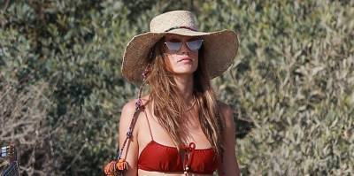 Alessandra Ambrosio Bares Her Abs During Day at the Beach! - www.justjared.com - Santa Monica