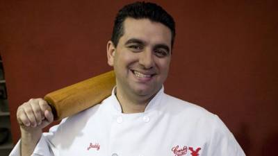 ‘Cake Boss’ Buddy Valastro tries icing a cake after severe hand injury: ‘Doing it all over again, left handed’ - www.foxnews.com
