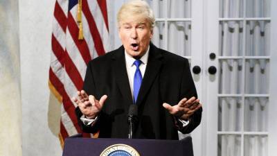 Alec Baldwin Defends Playing Donald Trump in 'Saturday Night Live' Season Premiere After Backlash - www.etonline.com