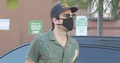 Zachary Quinto Starts Off His Day on Coffee Run - www.justjared.com