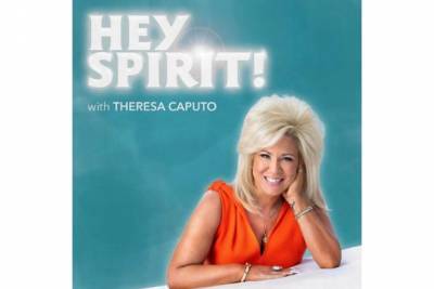 ‘Long Island Medium’ Theresa Caputo to Channel Souls Over Zoom on ‘Hey Spirit!’ Podcast - thewrap.com