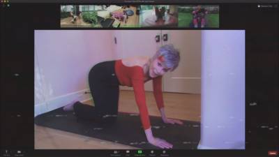 Jane Fonda Leads Virtual Celebrity ‘Exercise Your Vote’ Workout - etcanada.com - USA