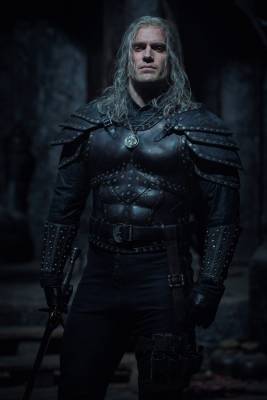 First look at Henry Cavill in The Witcher season two - www.breakingnews.ie - Britain