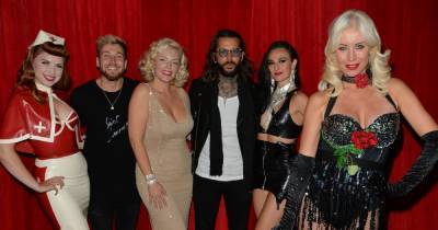 Sam Thompson cosies up to latex-clad girls at cabaret show with Pete Wicks after Zara McDermott split - www.ok.co.uk - London