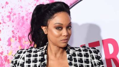 'DWTS': Tyra Banks Apologizes After Mistakenly Revealing Wrong Couple In Bottom 2 - www.etonline.com