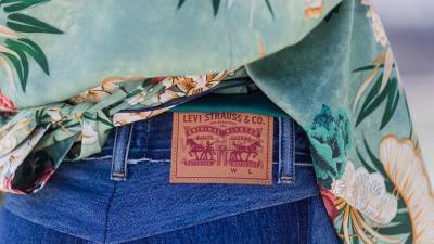 Amazon Fall Sale: Save Over 50% on Levi's Jeans, Shorts and Jackets - www.etonline.com