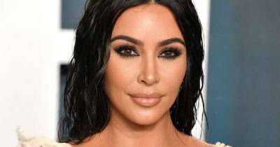 Kim Kardashian changed Kanye's sheets wearing mask during 'scary' coronavirus battle - www.msn.com