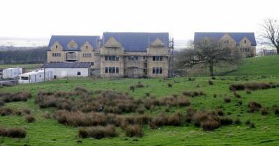 Yet another delay as major planning inquiry on 'half-built' Bolton mansions pushed back - www.manchestereveningnews.co.uk