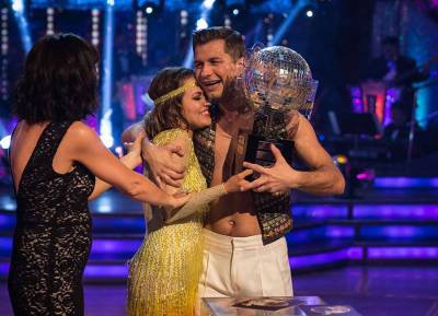 Strictly stars in tears filming tribute to Caroline Flack for ‘Best Of’ show - evoke.ie