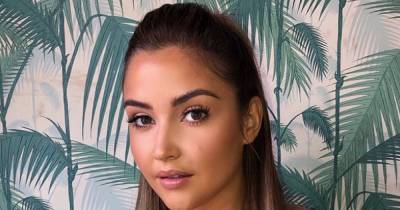 Jacqueline Jossa shows off natural beauty in stunning make-up free selfie - www.ok.co.uk